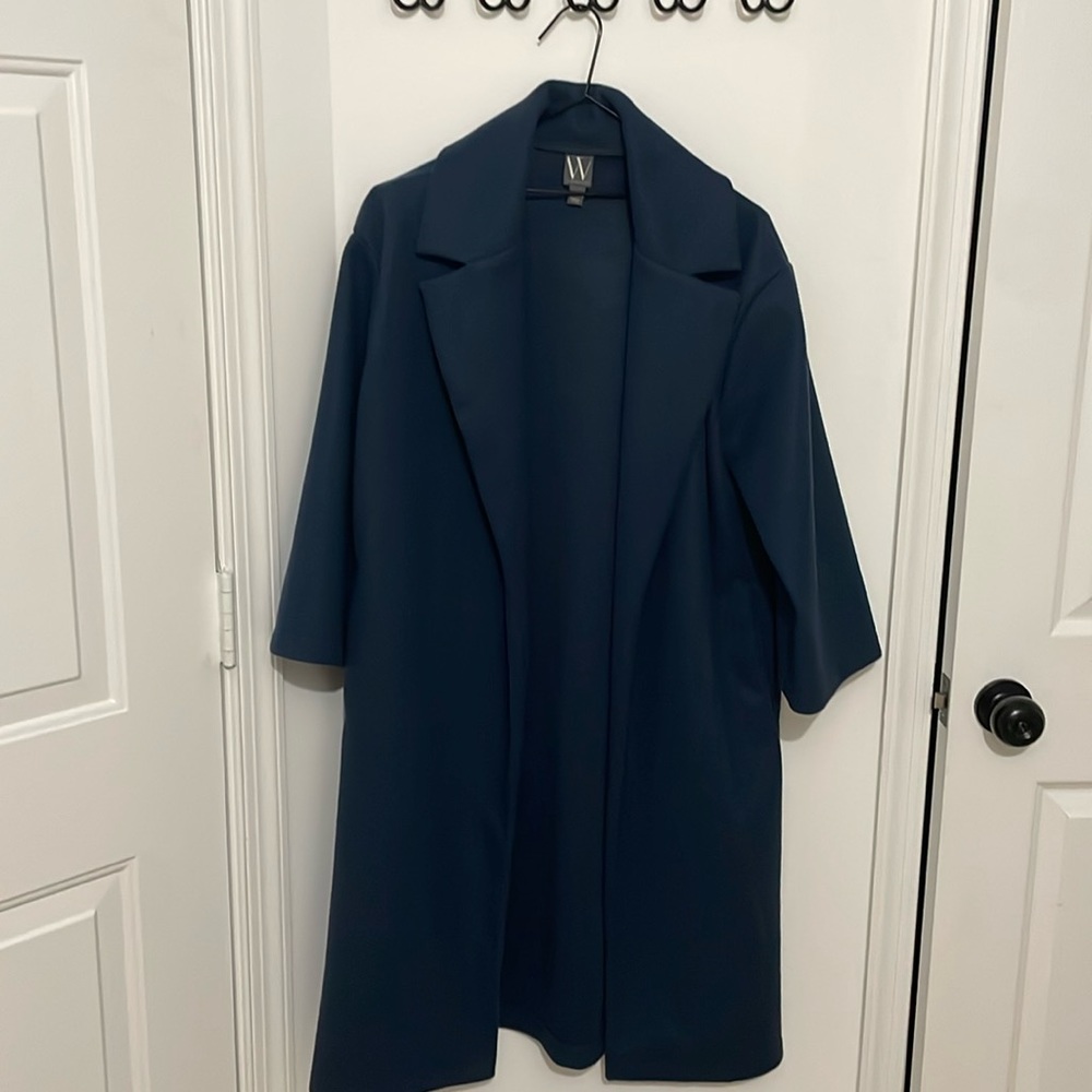 Blue gray coat with pockets (no closure)
